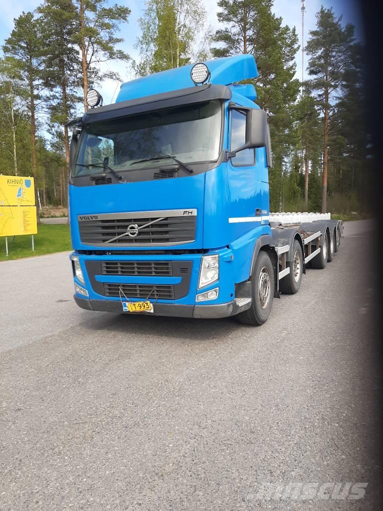 Volvo FH 13 キャブ付きシャーシ