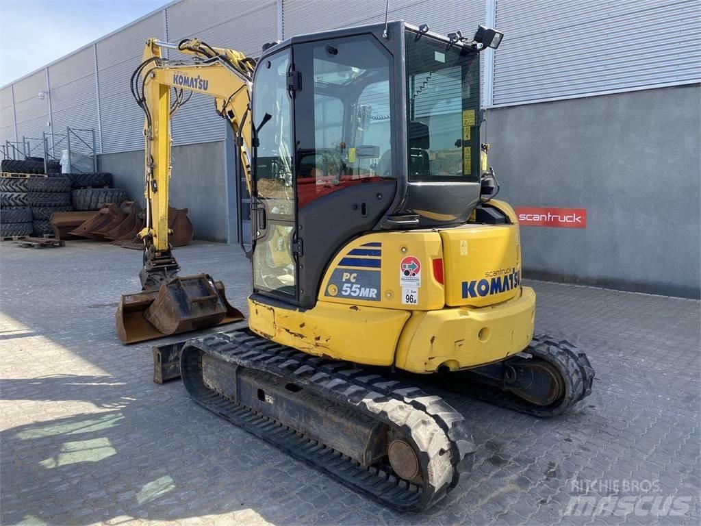 Komatsu PC55MR-5 ホイール式油圧ショベル（パワーショベル・ユンボ・バックホー）