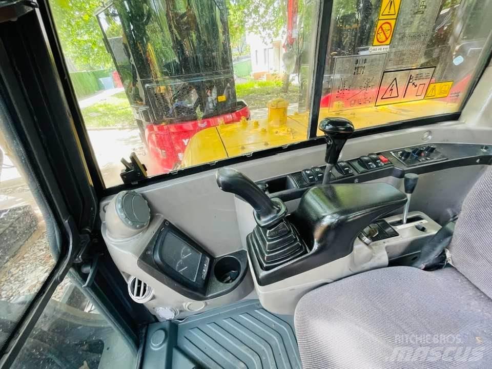 Volvo EX60 DL ミニ油圧ショベル 7t以下（ミニユンボ・ミニディガー）