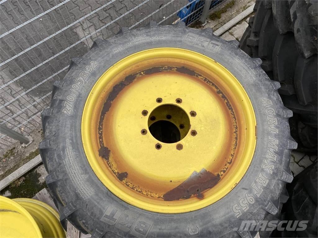 BKT 270/95R32 タイヤ、ホイル、リム