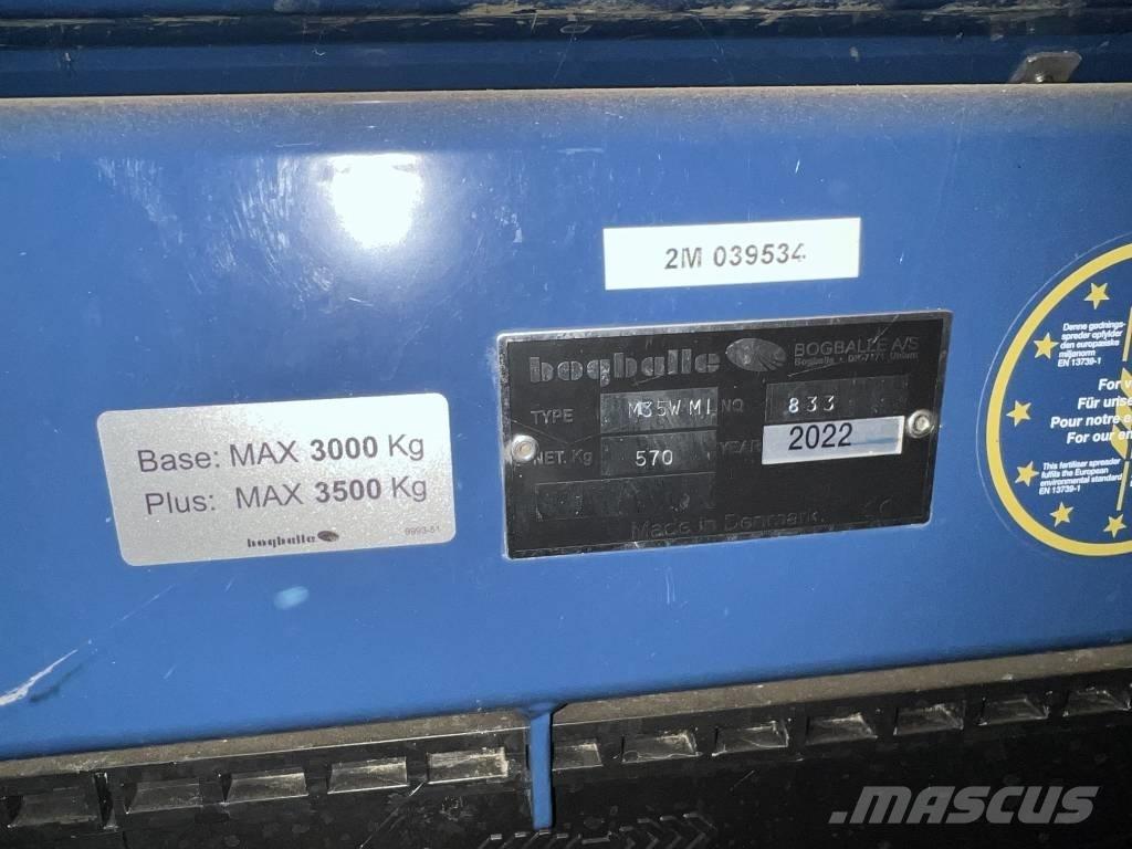 Krm M35W PLUS ミネラル散布機