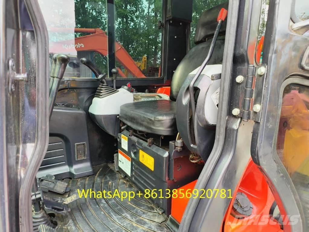 Kubota U 55 ミニ油圧ショベル 7t以下（ミニユンボ・ミニディガー）