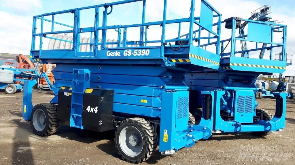 Genie GS 5390 RT シザースリフト