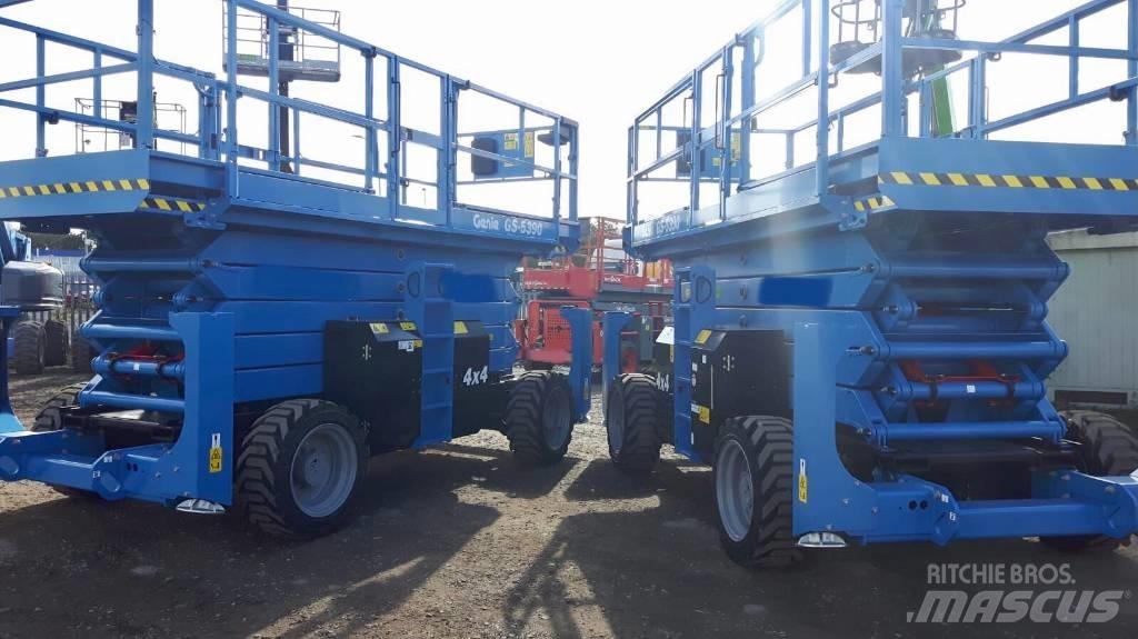 Genie GS 5390 RT シザースリフト