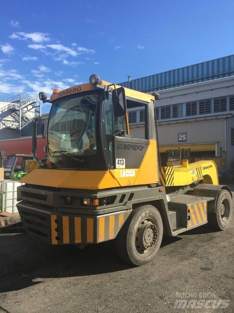 Terberg RT222 ターミナルトラクター