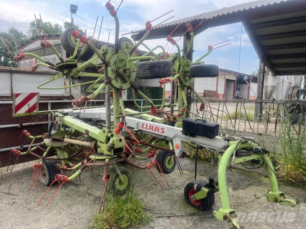 CLAAS Volto 1050 T テッダー・テッダーレーキ