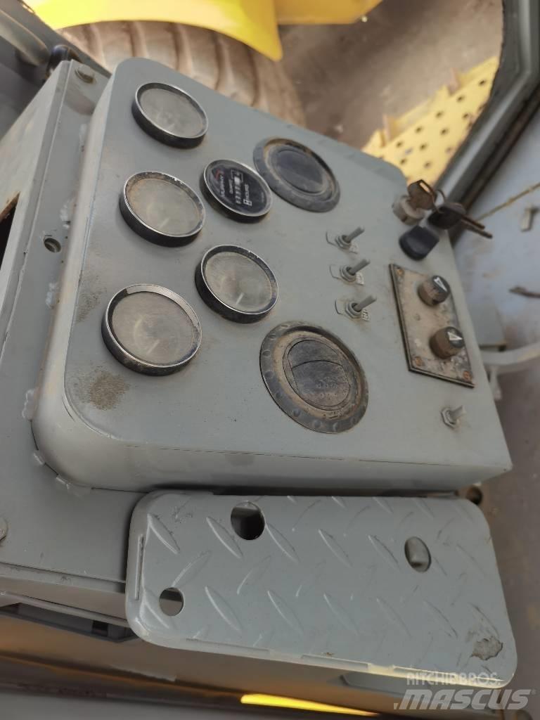 CAT D 6 G ブルドーザー