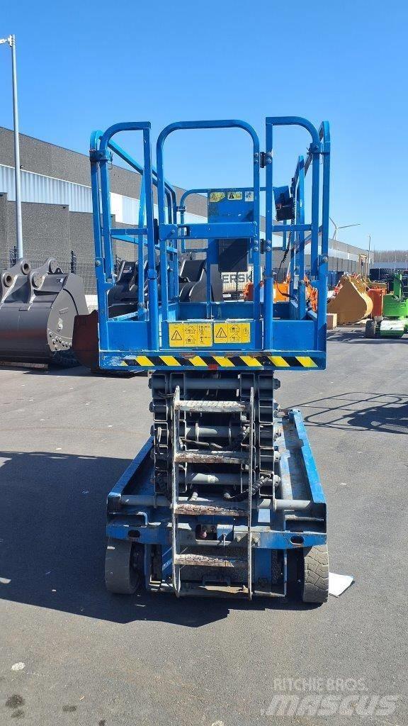 GENIE GS4047 シザースリフト