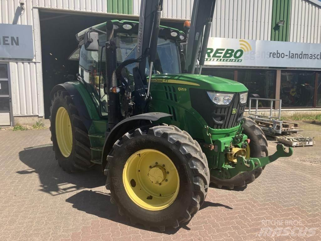 John Deere 6125R トラクター