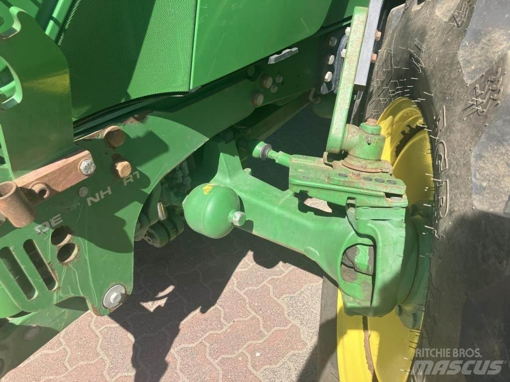 John Deere 6125R トラクター