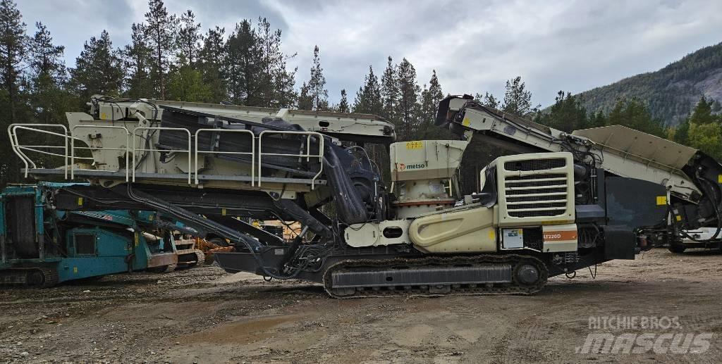 Metso LT 220 D 自走式クラッシャー