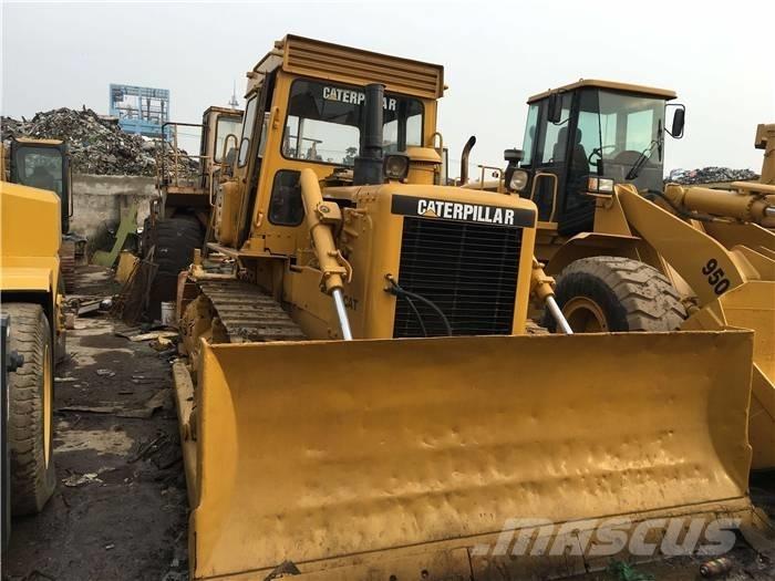 CAT D 6 D ブルドーザー