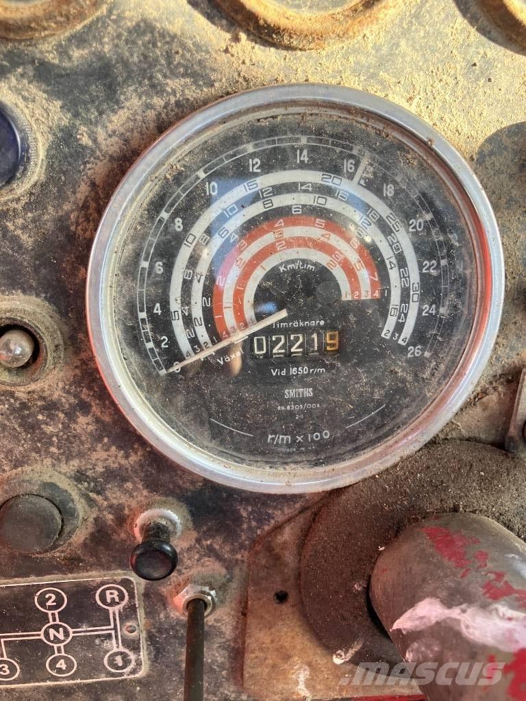 Volvo BM 814A トラクター