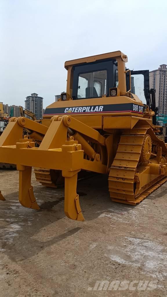 CAT D 8 R ブルドーザー
