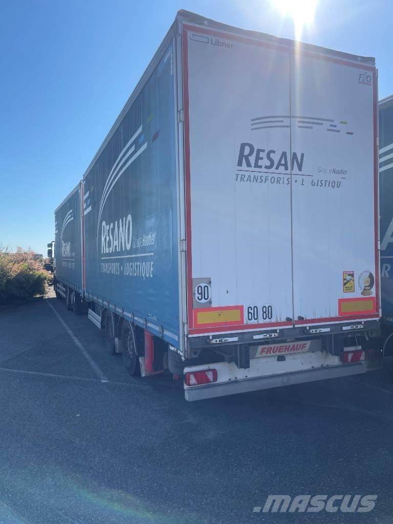 Renault T440 カーテンサイダートラック