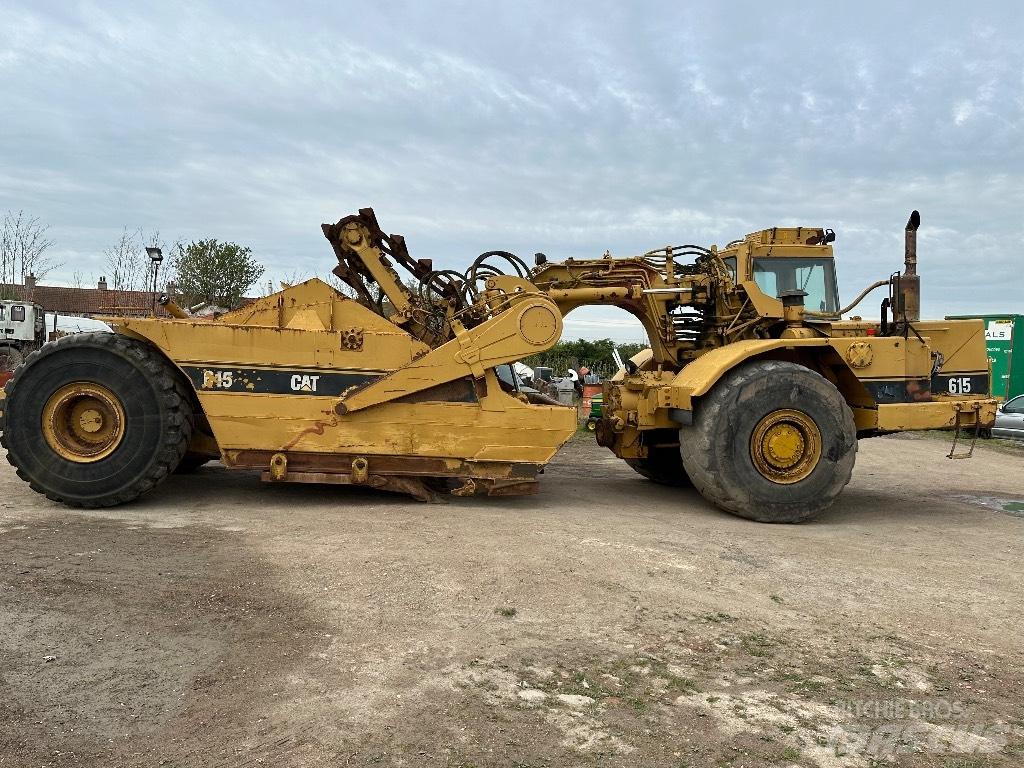 CAT 615 スクレイパー