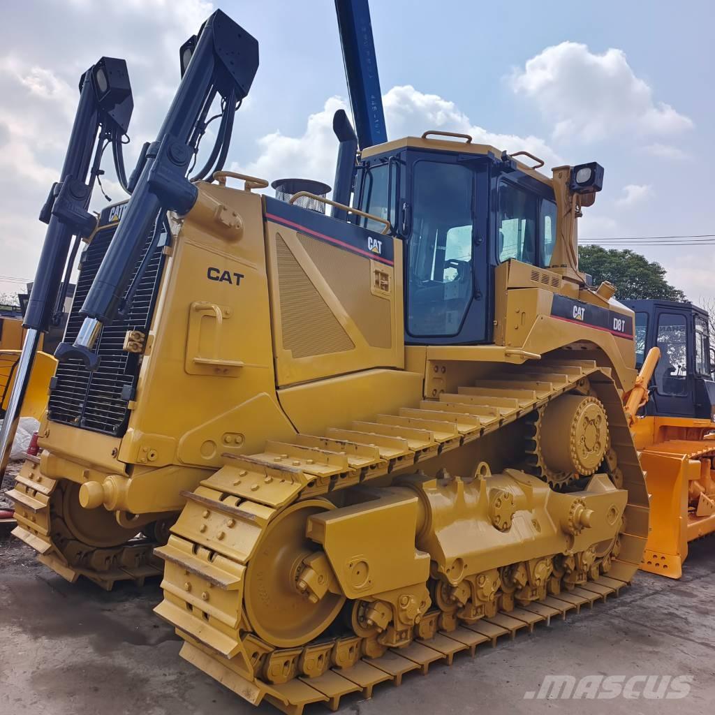 CAT D 8 T ブルドーザー
