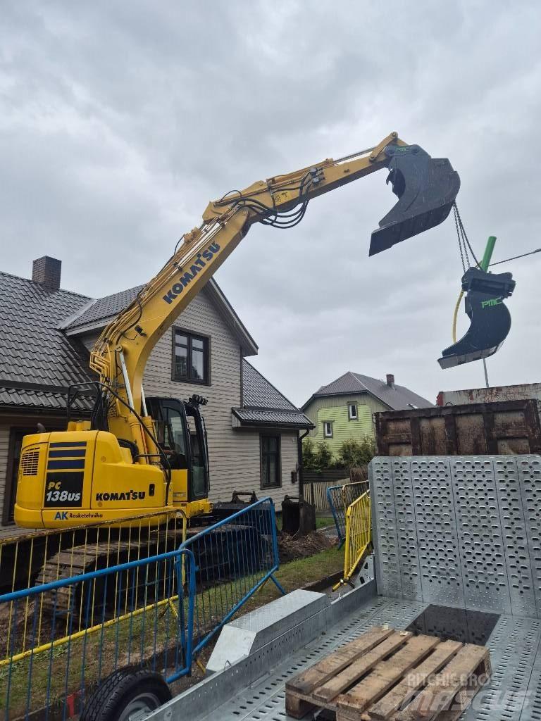 Komatsu PC 138 US-10 大型油圧ショベル12t以上（パワーショベル・ユンボ）