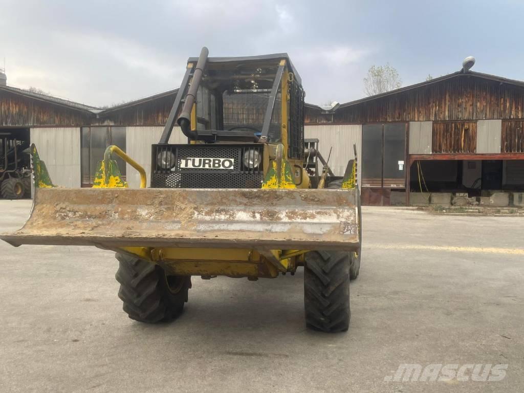 LKT 81T スキッダー