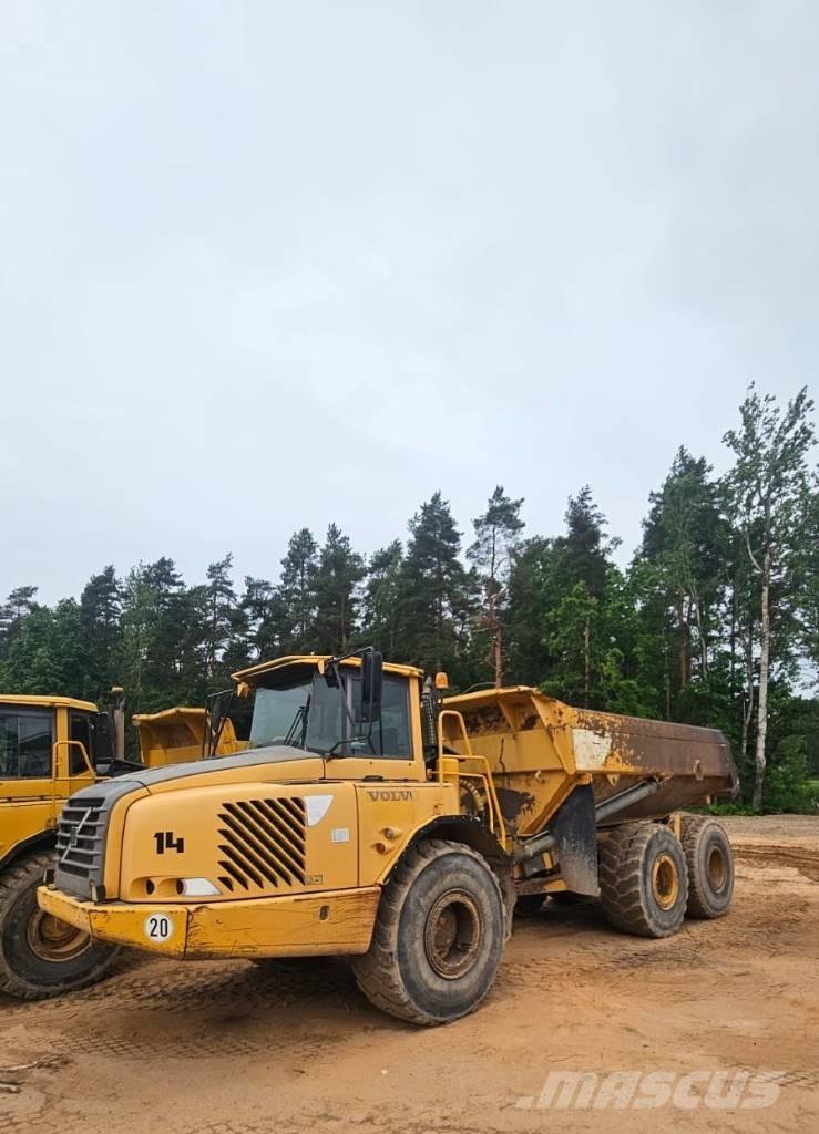 Volvo A 25 D アーティキュレート式ダンプトラック