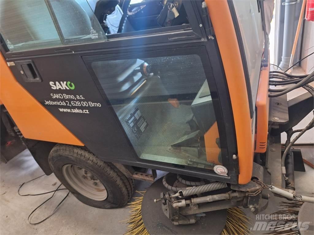 Bucher CC 2000 E2 建設機械 -　その他