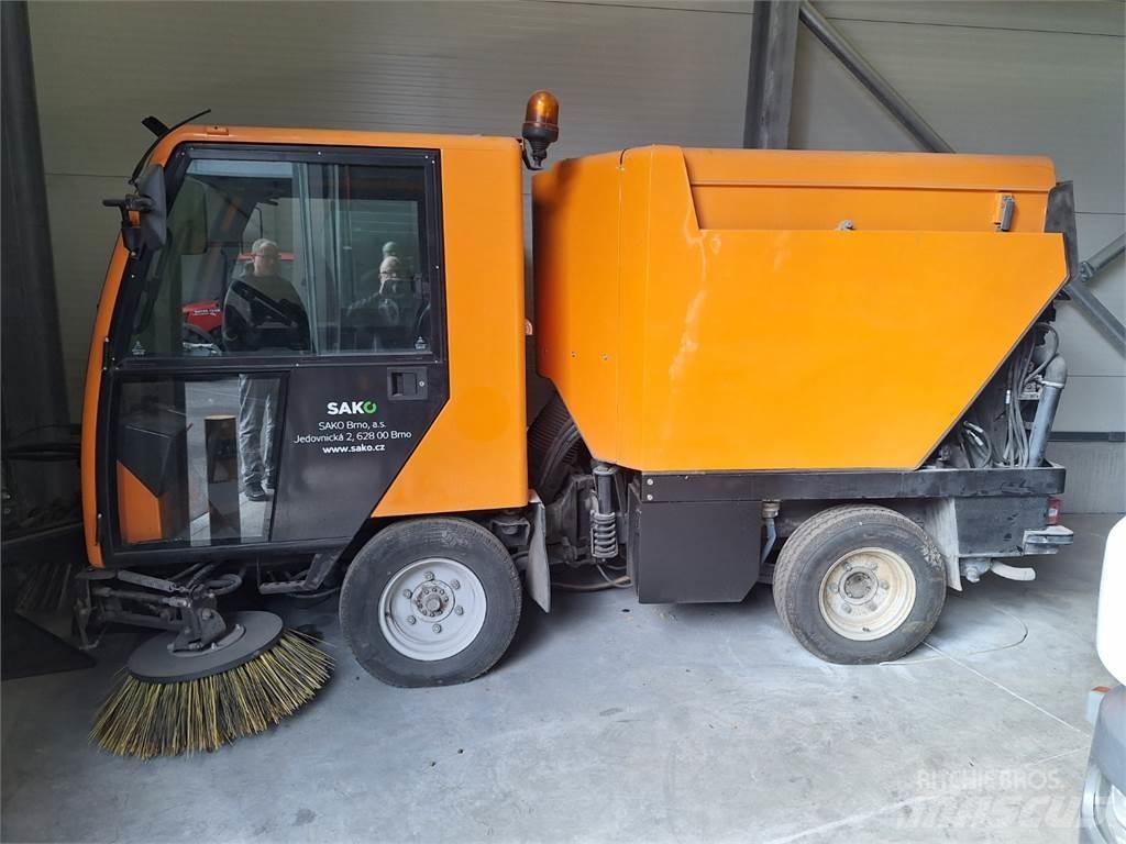 Bucher CC 2000 E2 建設機械 -　その他