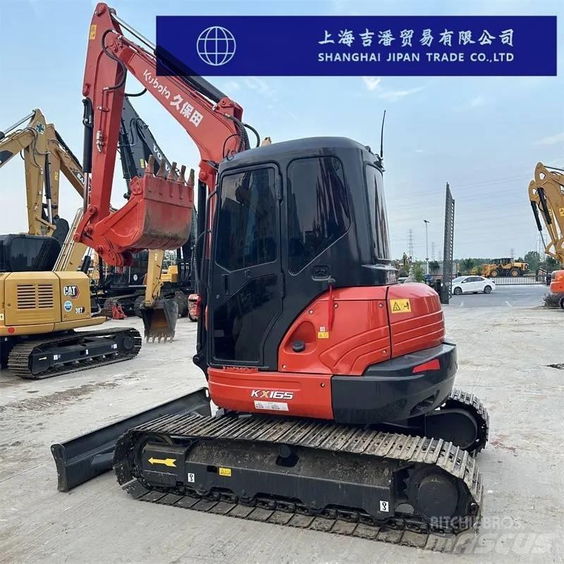 Kubota KX 165 ミニ油圧ショベル 7t以下（ミニユンボ・ミニディガー）