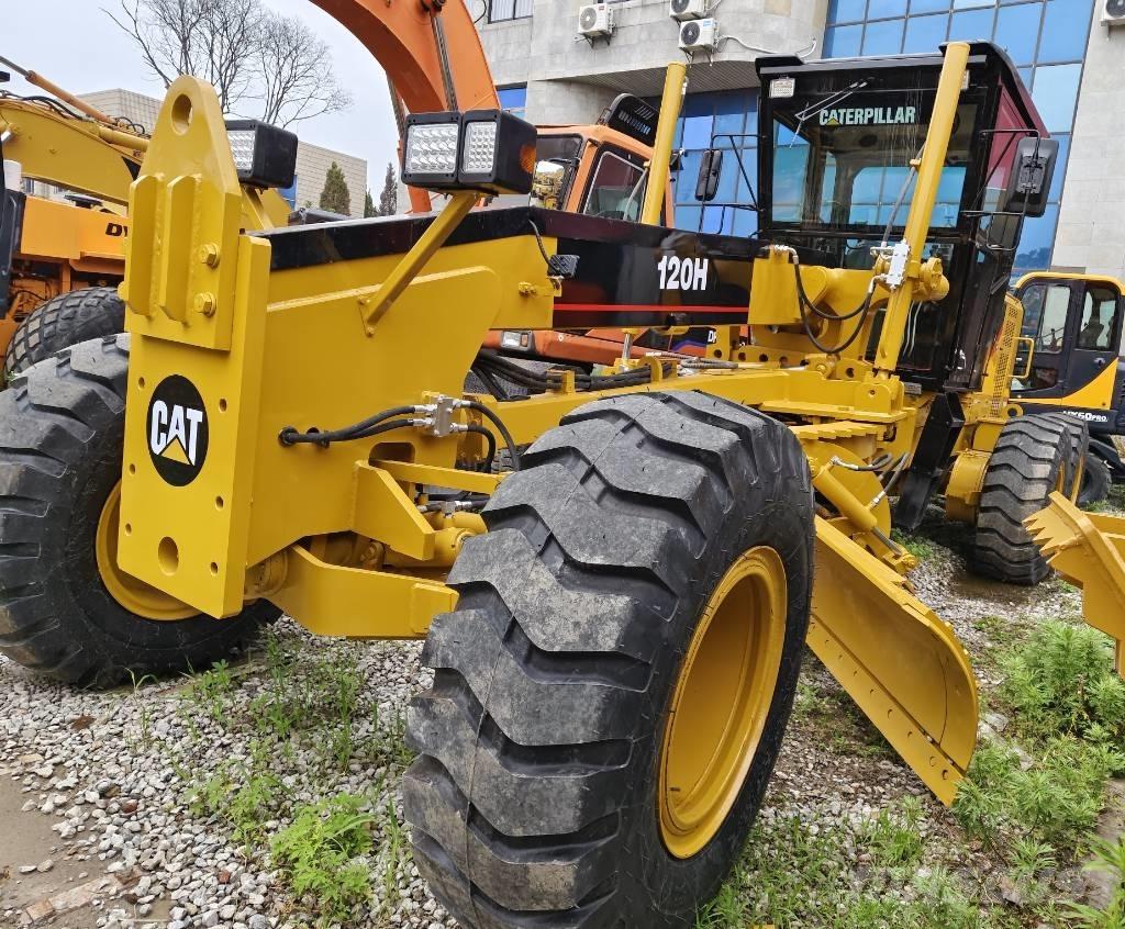 CAT 120 H モーターグレーダー