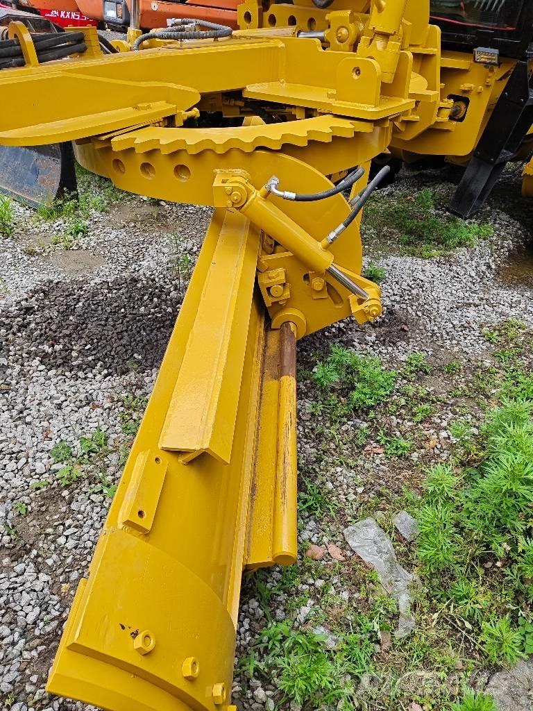 CAT 120 H モーターグレーダー
