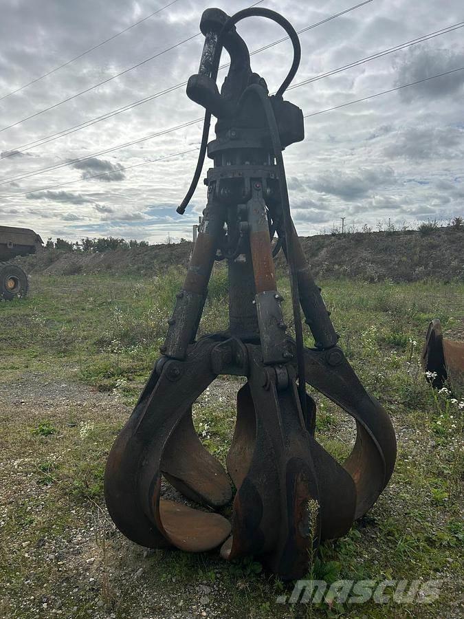 Liebherr 30t グラップル