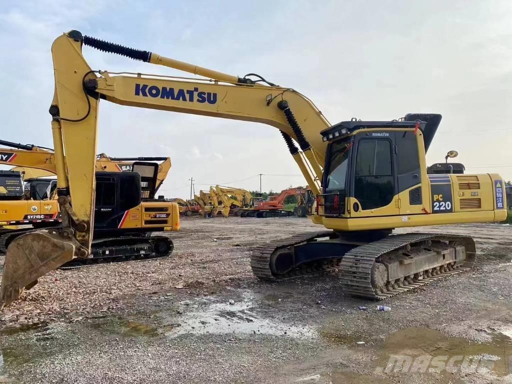 Komatsu pc 220 大型油圧ショベル12t以上（パワーショベル・ユンボ）