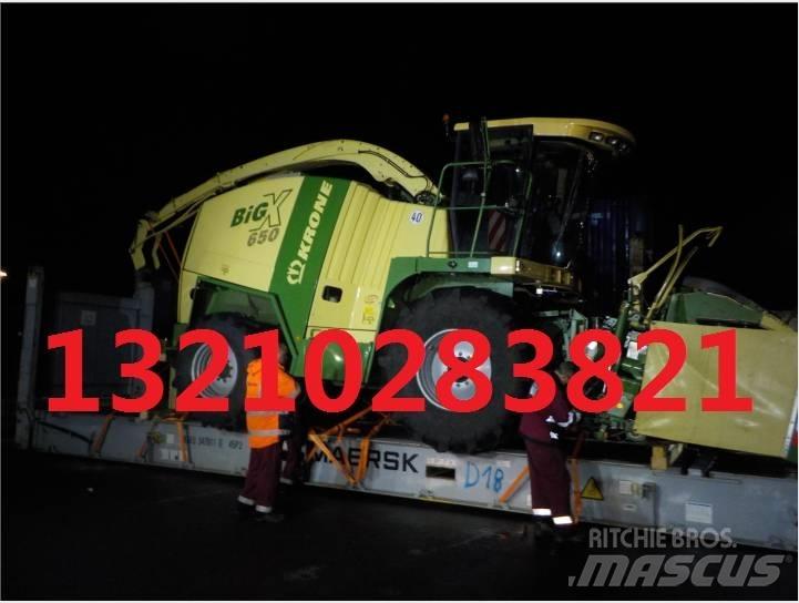 Krone BiG X 650 自走式フォレージハーベスター