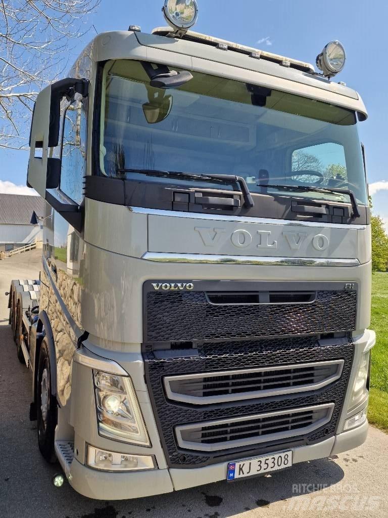 Volvo FH 8X4 アームロール