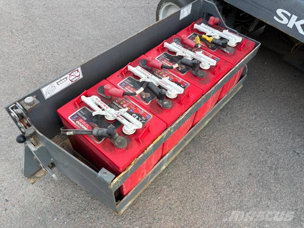 SkyJack SJ III 3219 シザースリフト