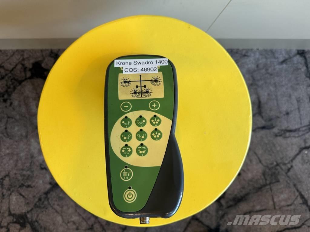 Krone Swadro 1400 ウィンドローア/レーキ
