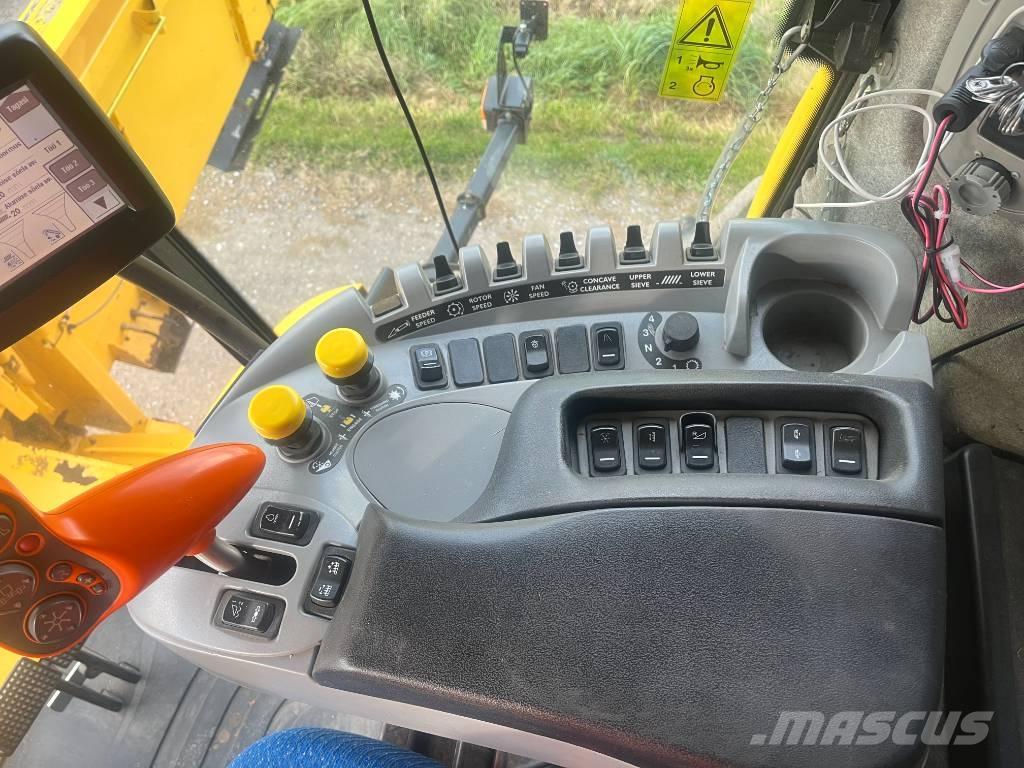 New Holland CX 8080 コンバイン