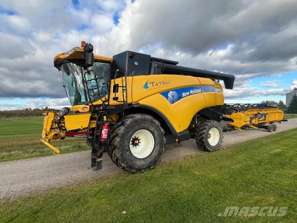New Holland CX 8080 コンバイン