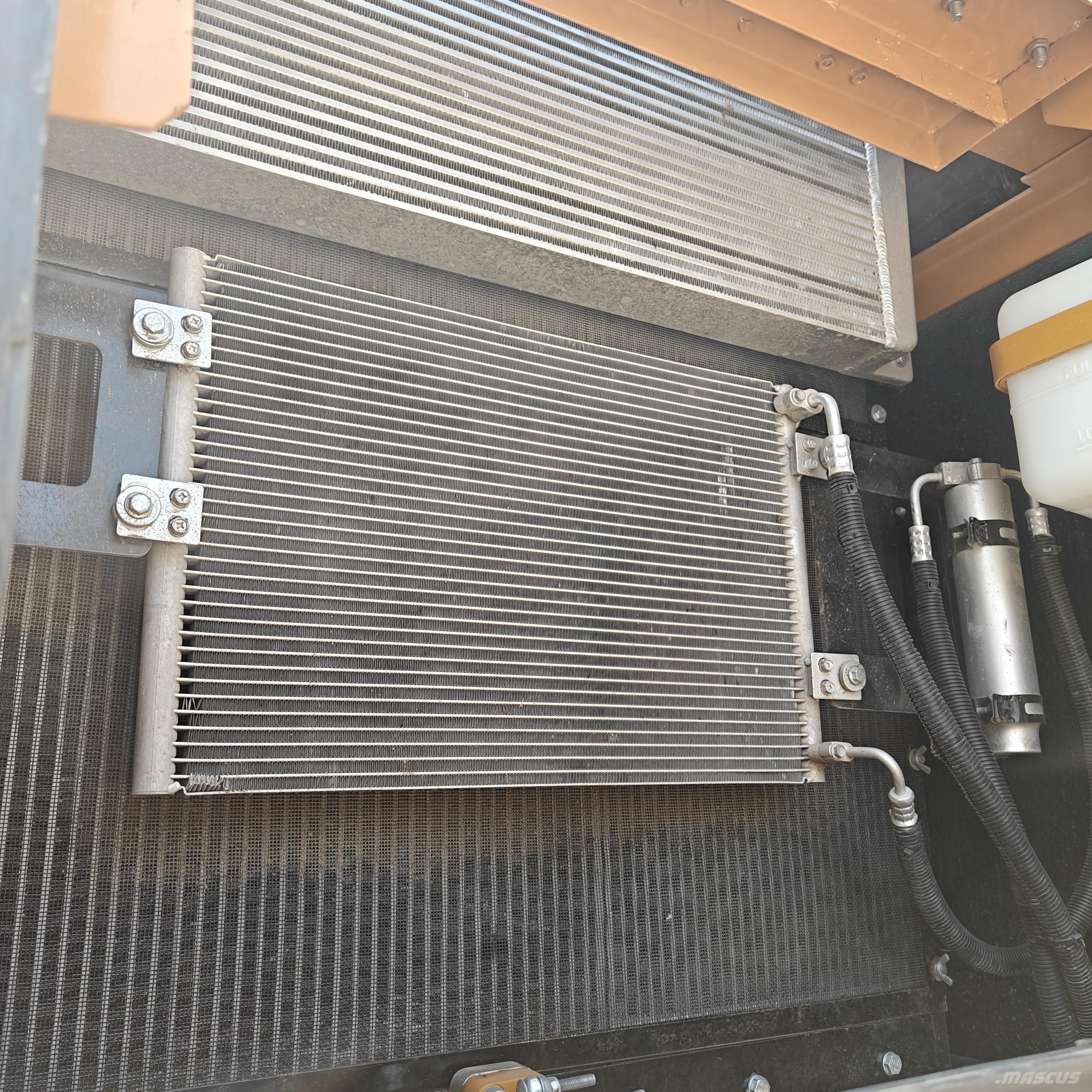 Sany 365H 大型油圧ショベル12t以上（パワーショベル・ユンボ）