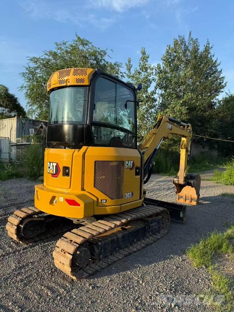 CAT 303 CR ミニ油圧ショベル 7t以下（ミニユンボ・ミニディガー）