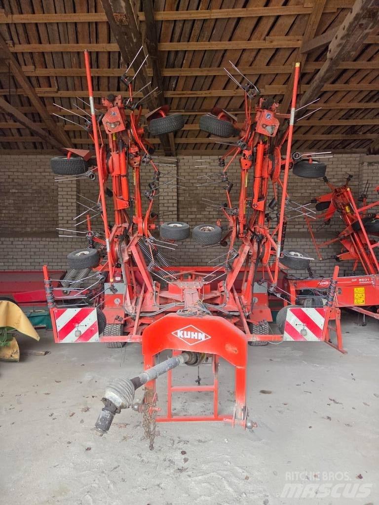 Kuhn GF 10601 T O テッダー・テッダーレーキ