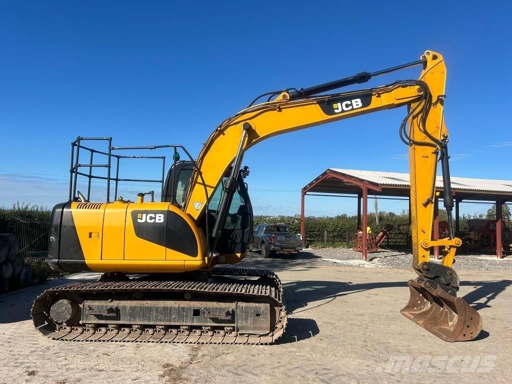 JCB JS 130 LC 大型油圧ショベル12t以上（パワーショベル・ユンボ）