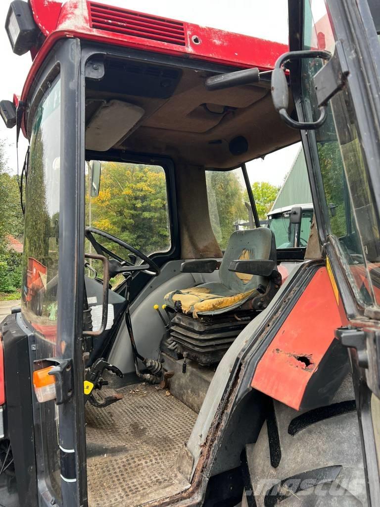 Case IH 745 XL トラクター