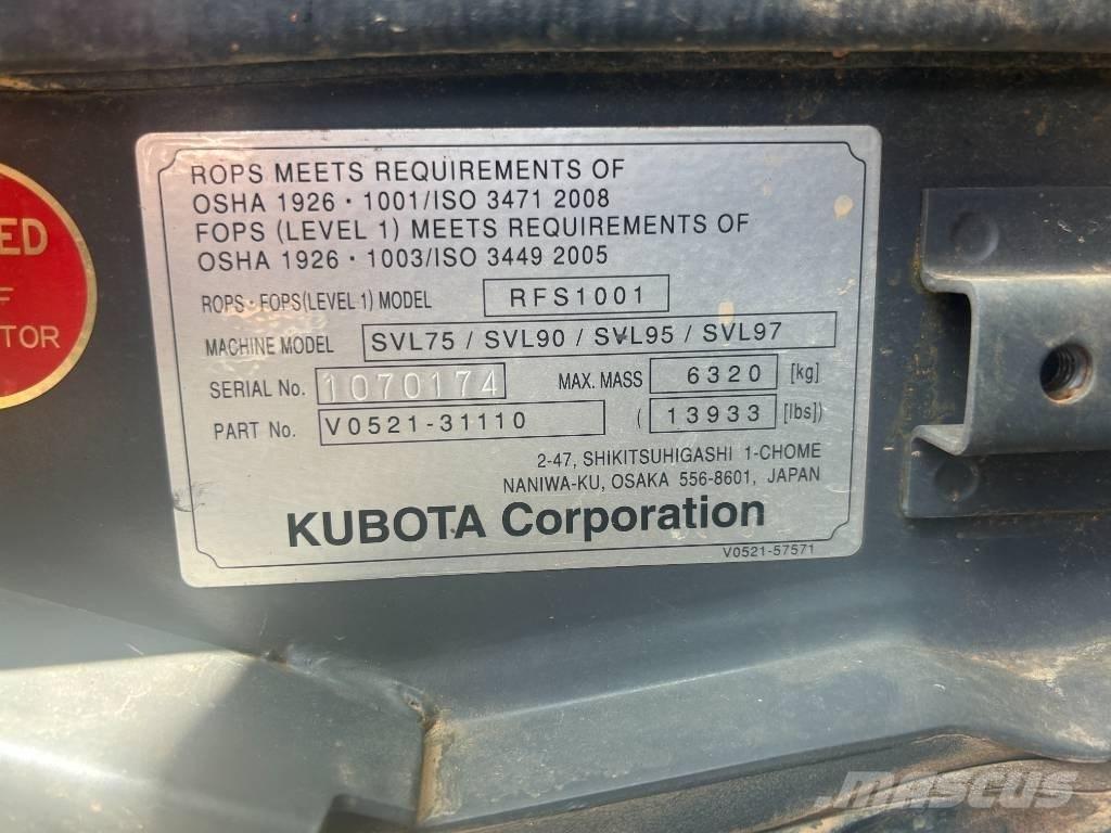 Kubota SVL 75-2 スキッドステアローダー