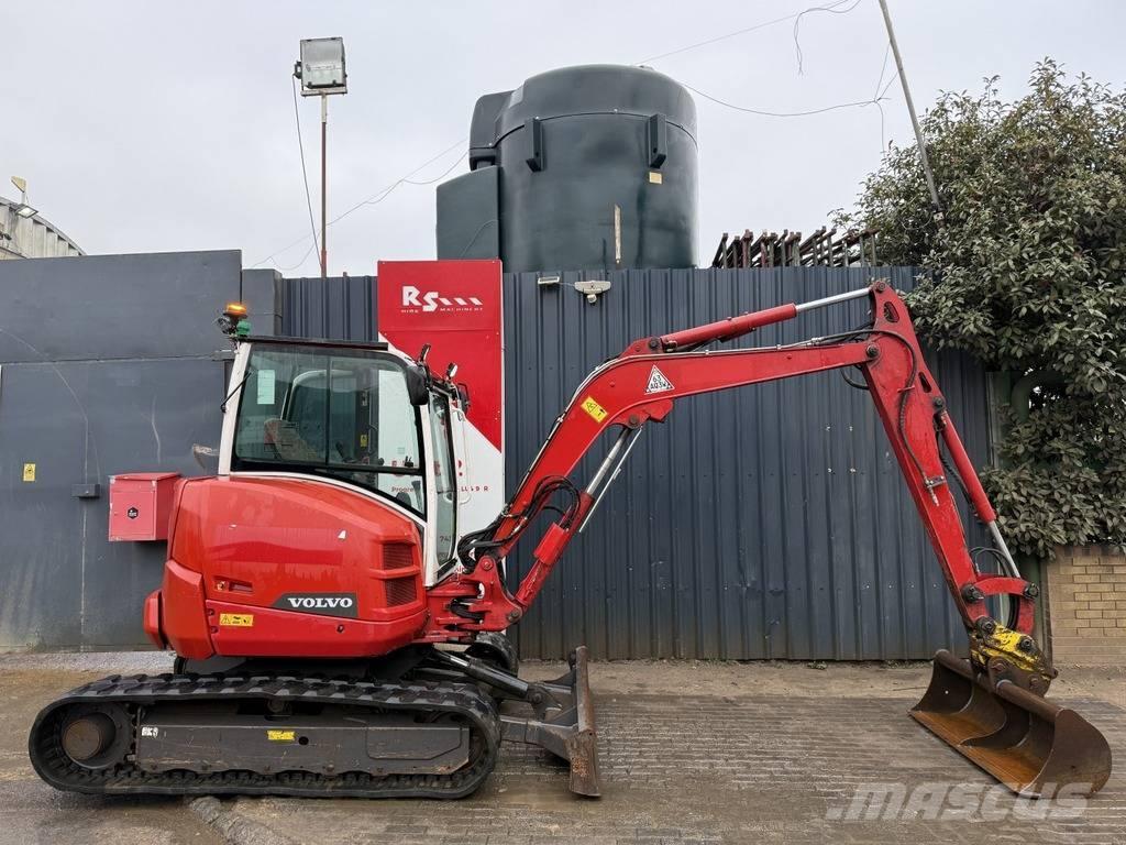 Volvo ECR 50 D ミニ油圧ショベル 7t以下（ミニユンボ・ミニディガー）