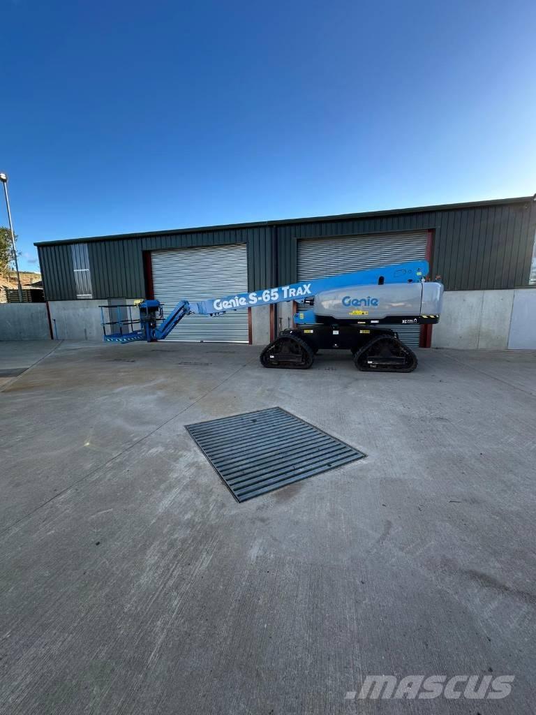 Genie S 65 Trax ブームリフト　直伸型