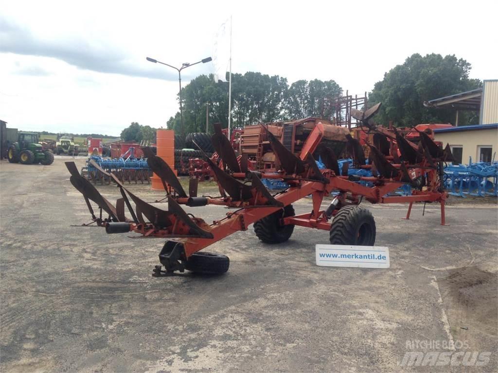 Kuhn SPF 6 NSH リバーシブルプラウ