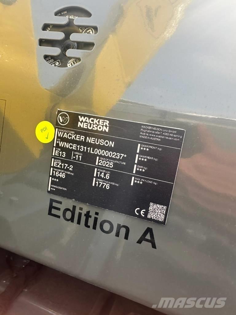 Wacker Neuson EZ 17 ミニ油圧ショベル 7t以下（ミニユンボ・ミニディガー）