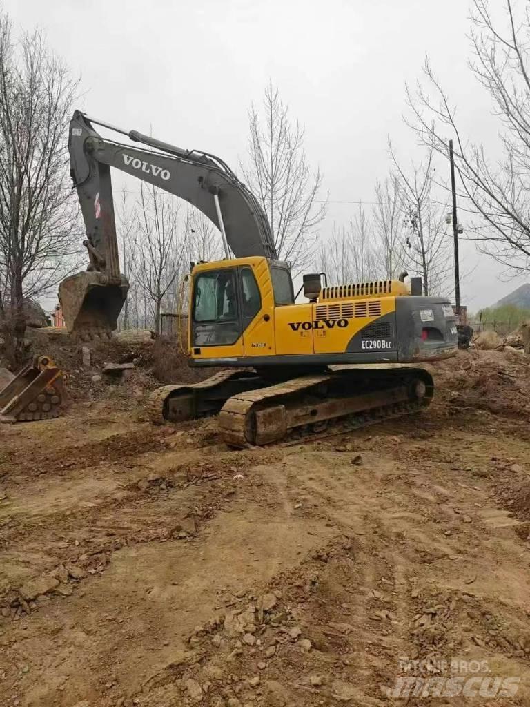 Volvo EC 290 大型油圧ショベル12t以上（パワーショベル・ユンボ）