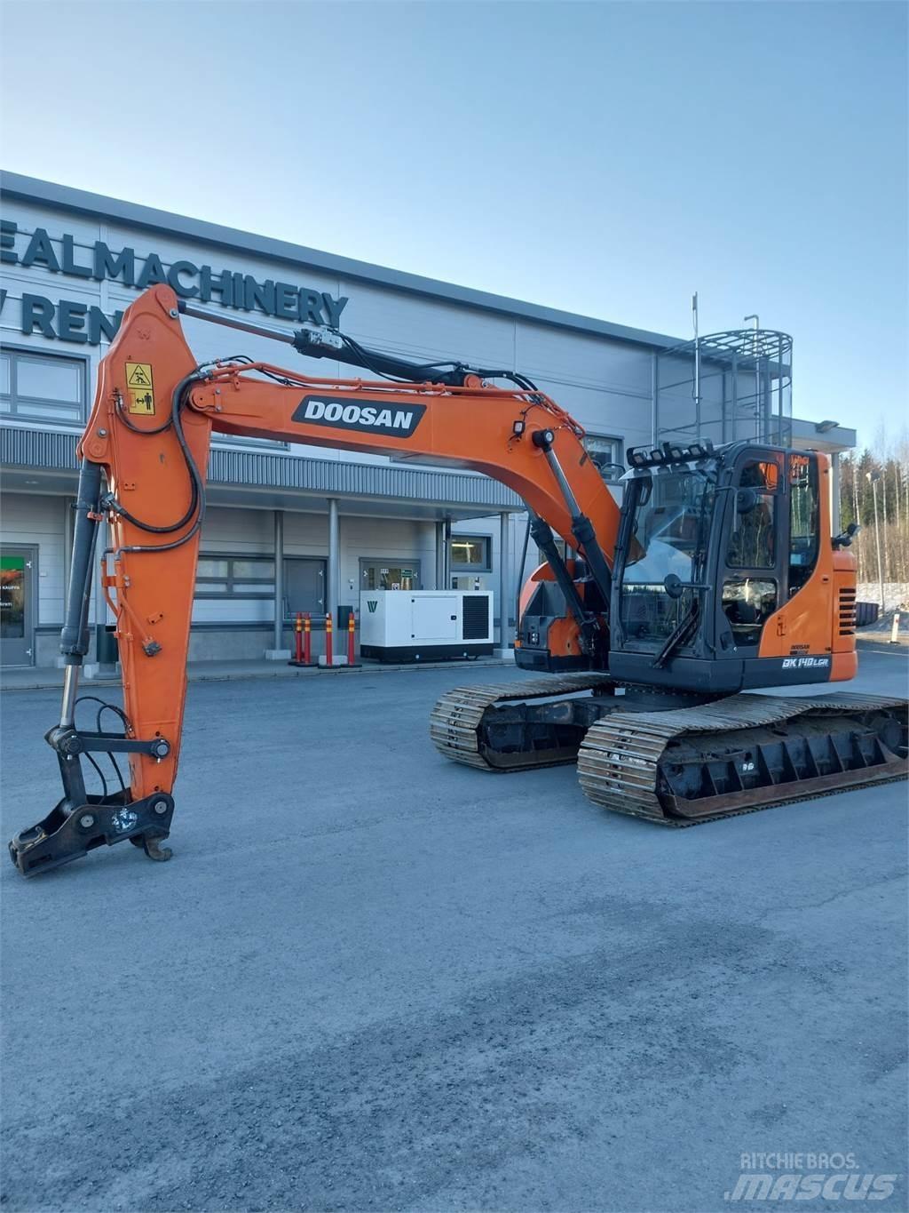 Doosan DX 140LCR 7 大型油圧ショベル12t以上（パワーショベル・ユンボ）