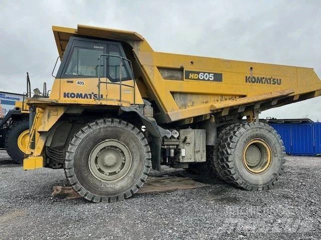 Komatsu HD 605-7EO リジットフレーム式ダンプトラック